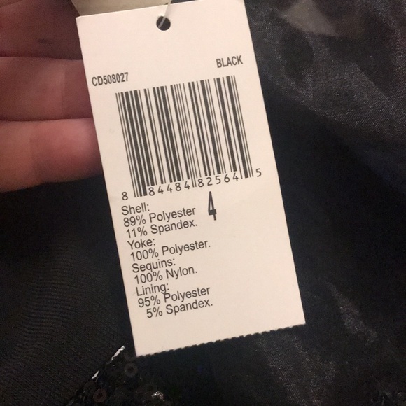 Carmen Marc Valvo dress - Picture 7 of 7